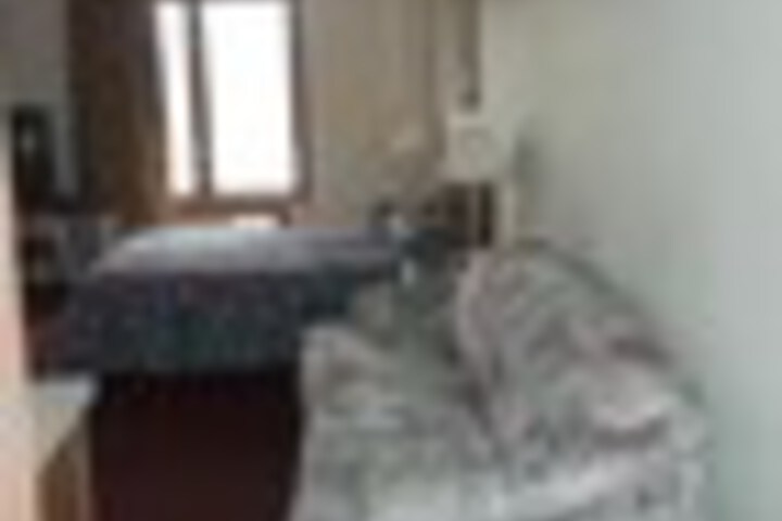 Room 29 of 48