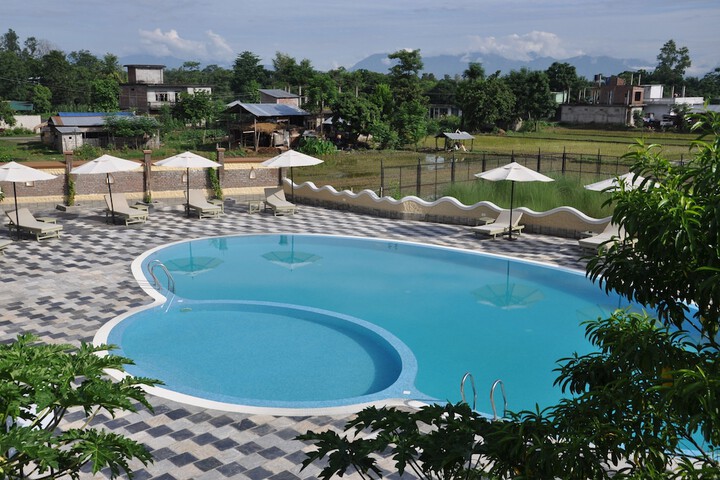 Pool 27 of 49