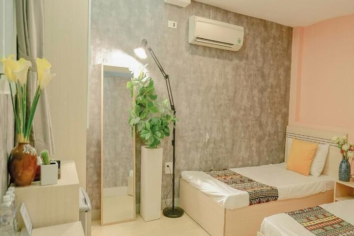 Room 15 of 116