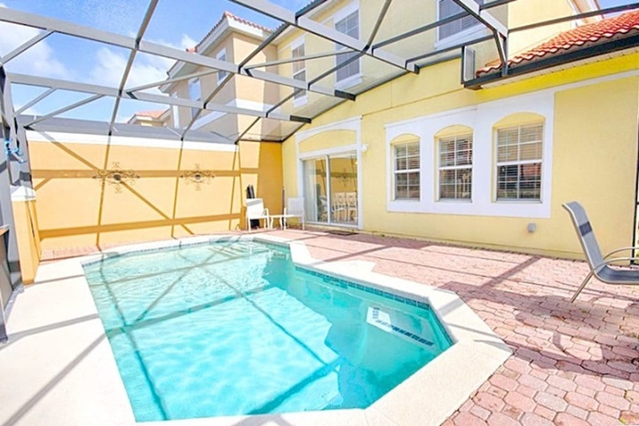 Pool 10 of 15