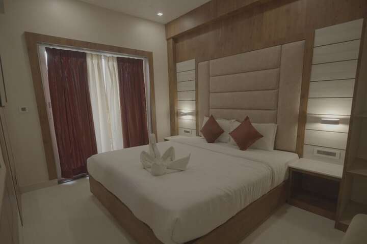Room 3 of 22