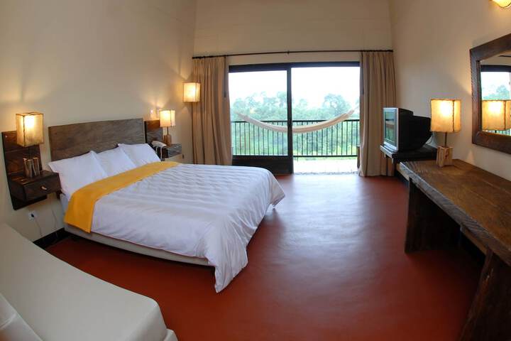 Room 3 of 55