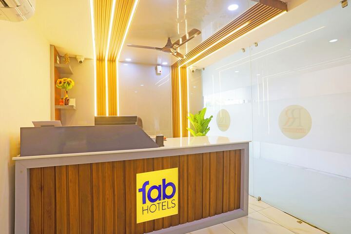 Hotel Interior 6 of 31