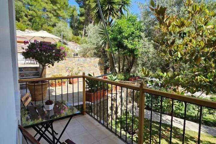 Terrace/Patio 16 of 33