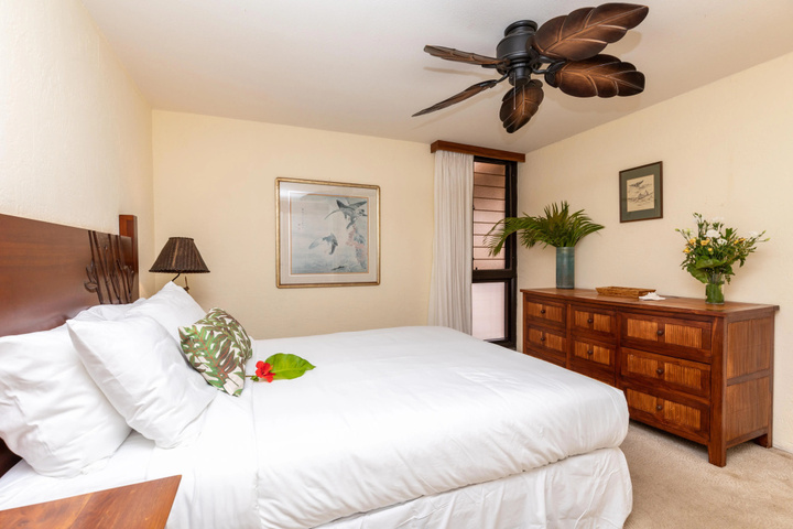 Room 4 of 25