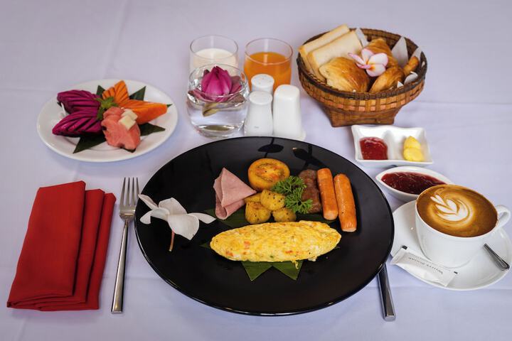 Breakfast/Coffee Service 132 of 219