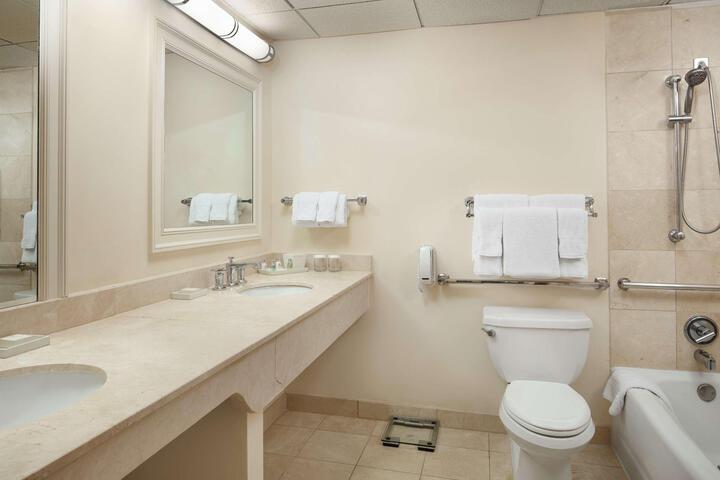 Room 73 of 153