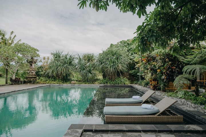 Pool 47 of 62
