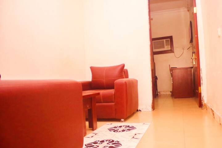 Room 18 of 38