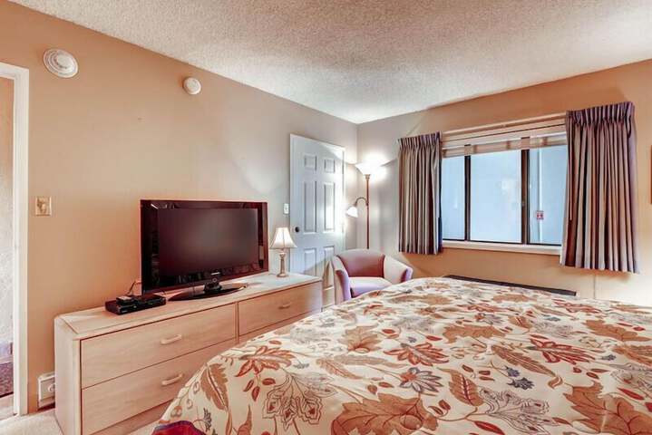 Room 13 of 85