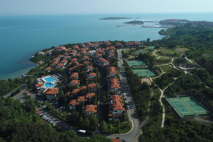 Hotel View 60 of 78
