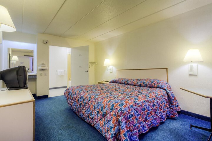 Room 20 of 47