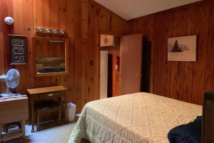 Room 7 of 23
