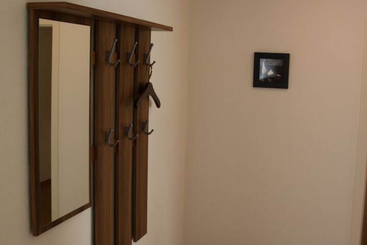 Room 16 of 35