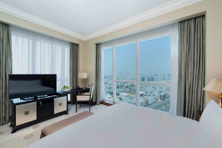 Room 26 of 103