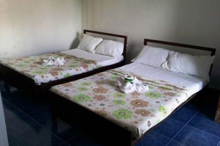 Room 11 of 21