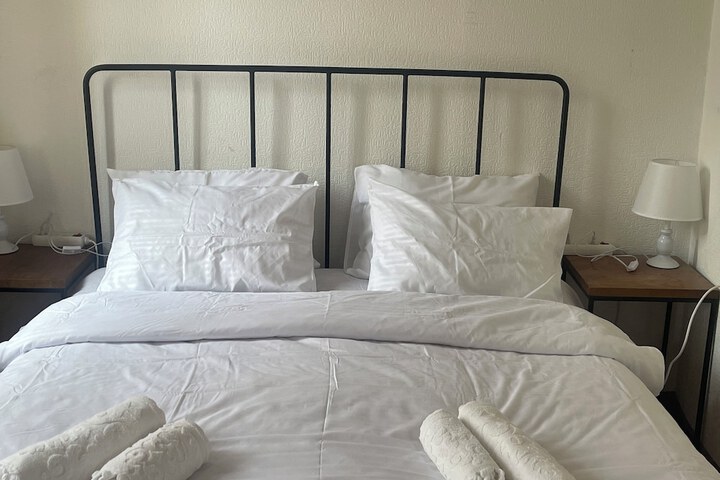 Room 52 of 120