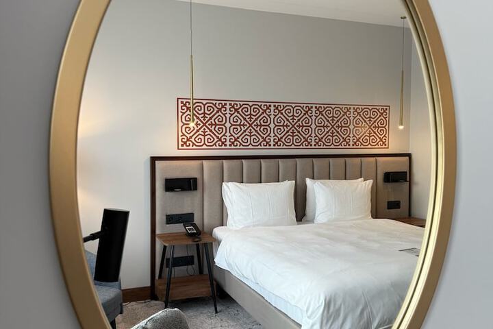 Room 22 of 82