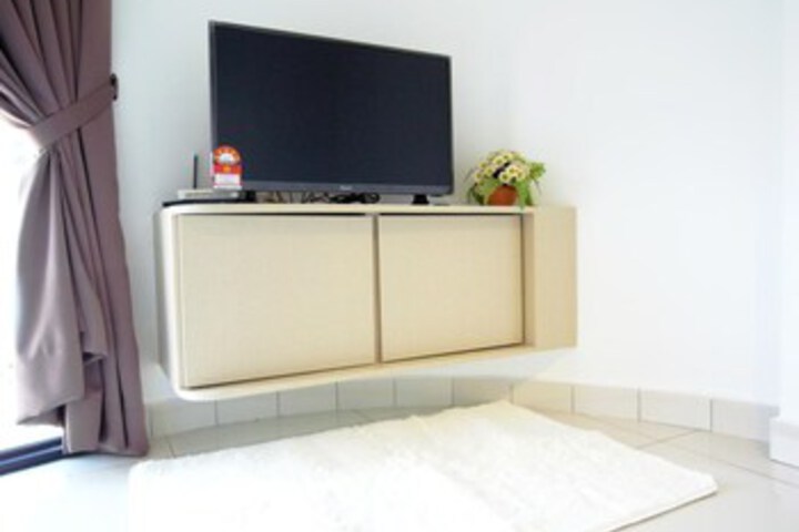 Room 28 of 31