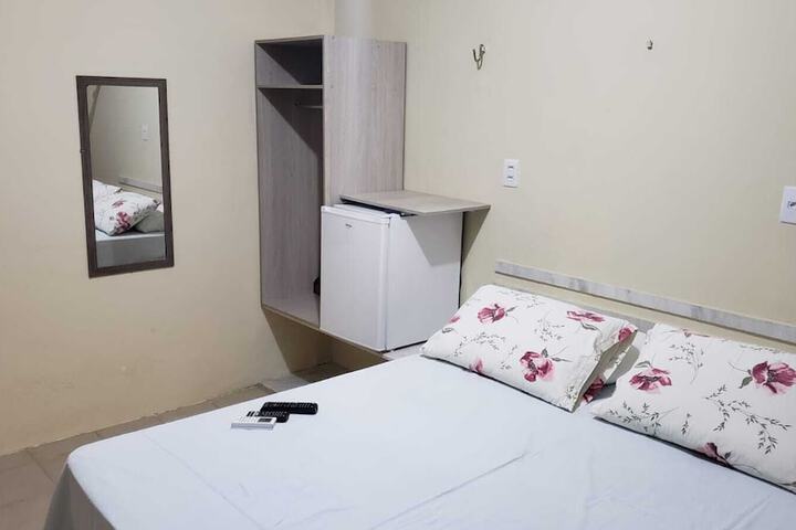 Room 7 of 25