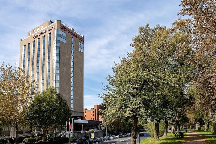 Hotel 68 of 93