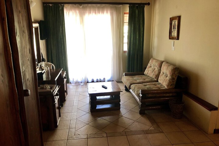 Room 25 of 80