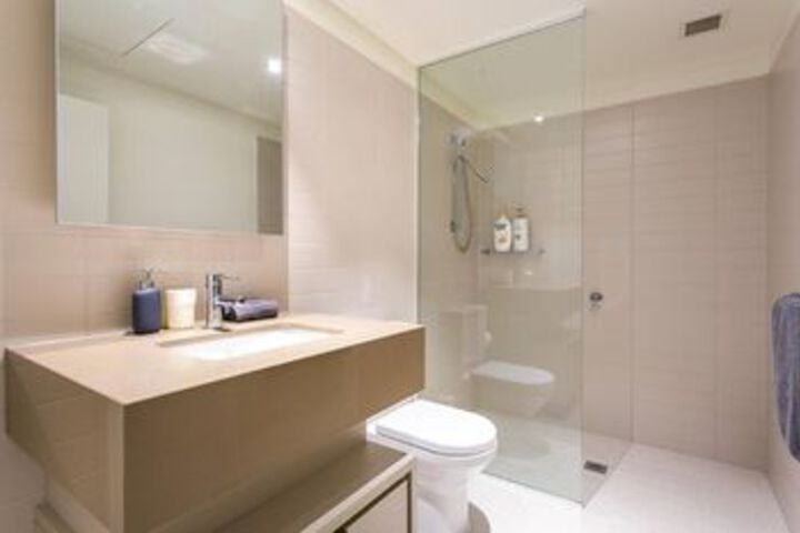 Room 6 of 46