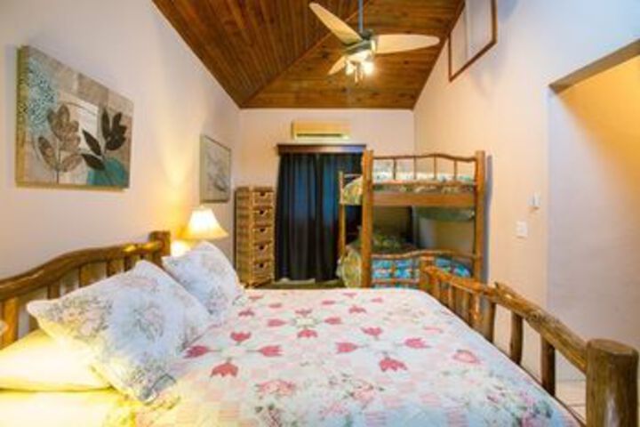 Room 5 of 20