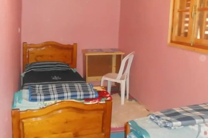 Room 2 of 11