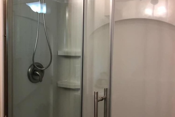 Room 51 of 87