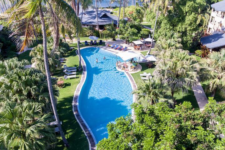 Pool Hotel