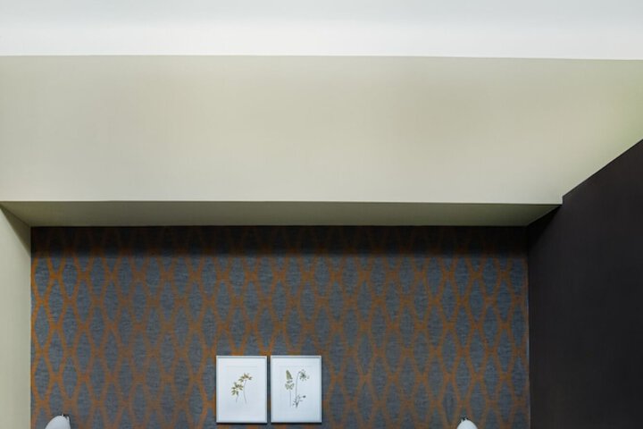 Room 15 of 48