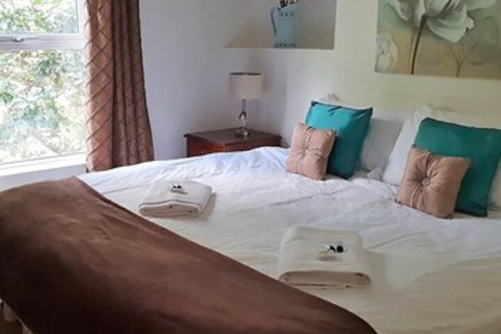 Room 53 of 157