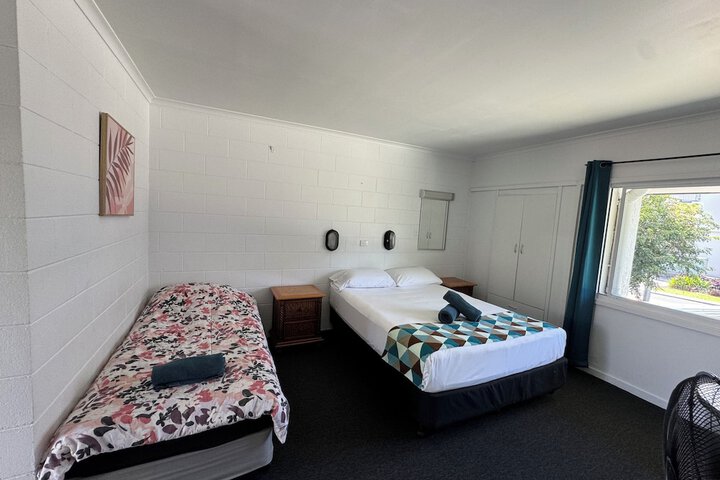 Room 5 of 47