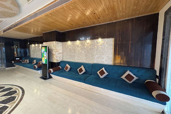 Hotel Interior 30 of 65