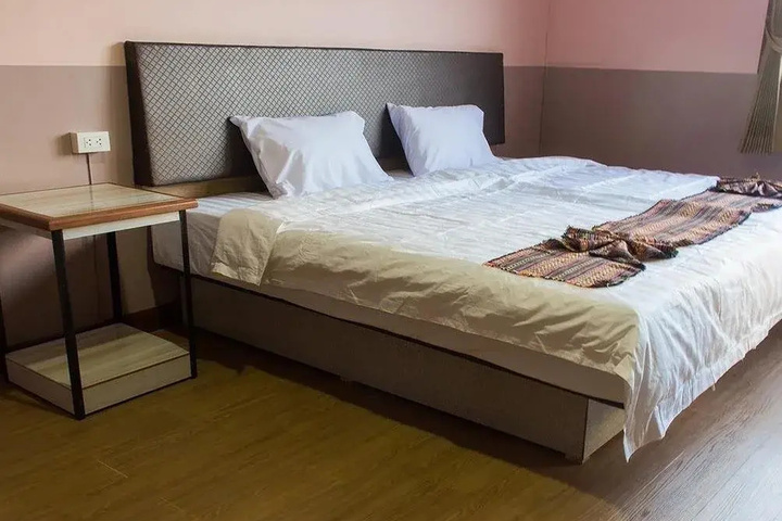 guest_rooms