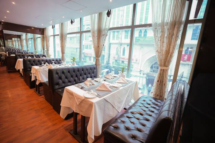 Dining 173 of 258