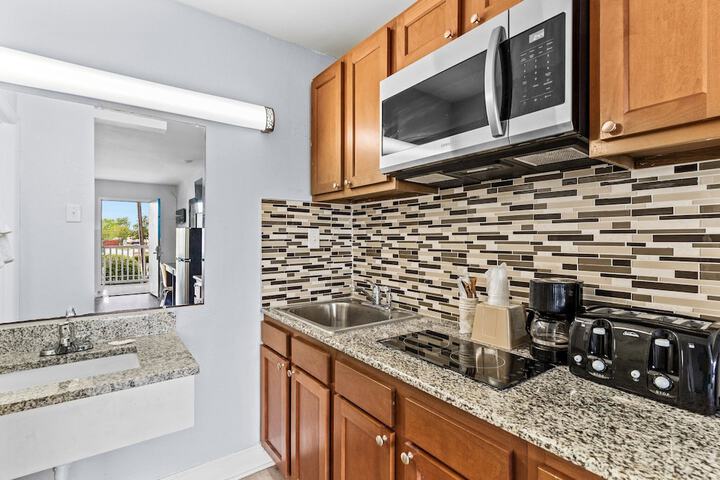 1 King Bed Kitchen (8 of 20)