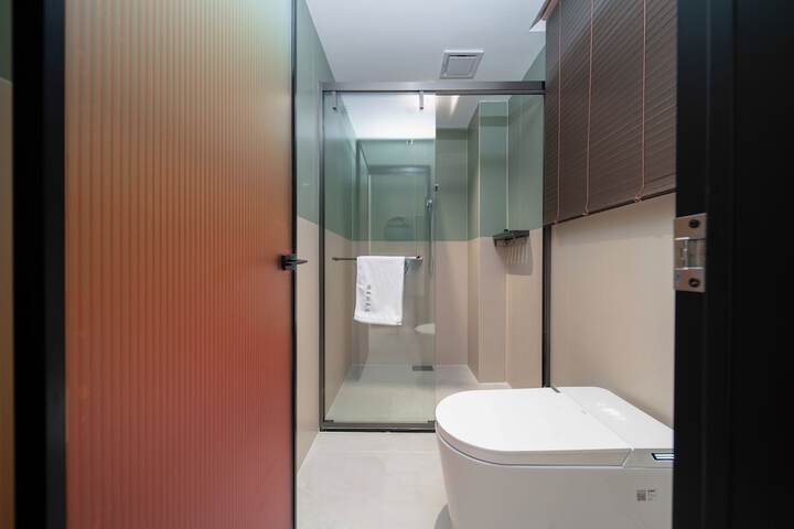 Room 73 of 113