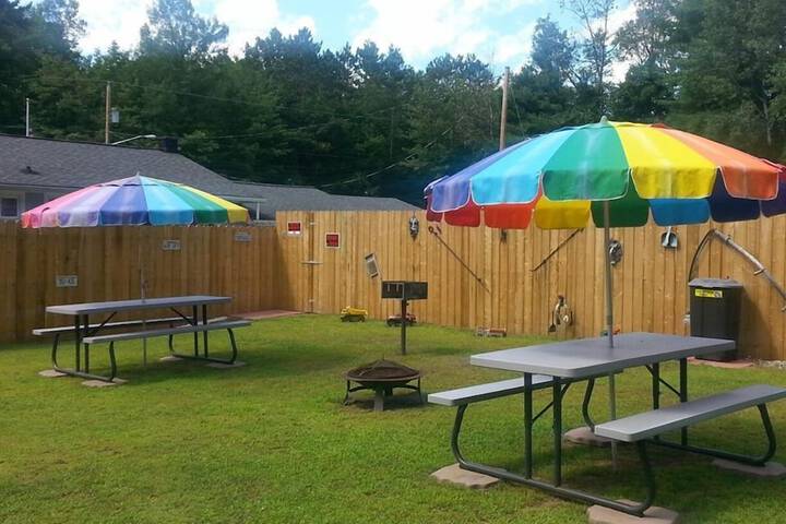 BBQ/picnic area