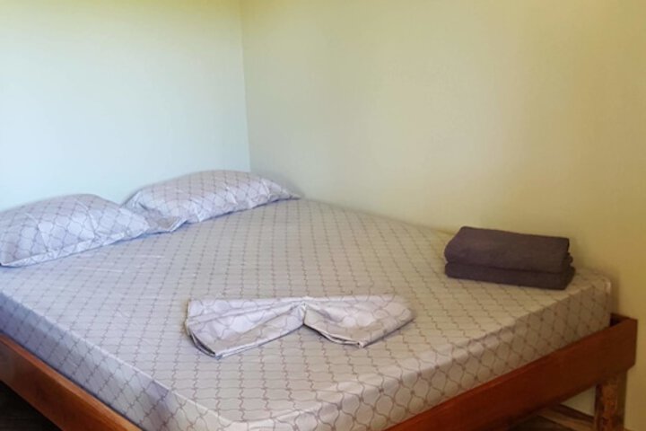 Room 5 of 37