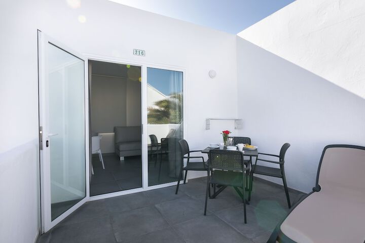 Terrace/Patio 20 of 31