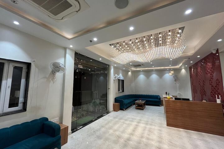 Room 29 of 46