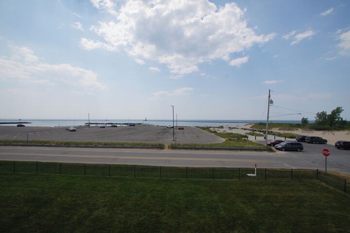 2 Bedrooms Traditional Suite King and Queen Bed Pool View Balcony (44 of 46)