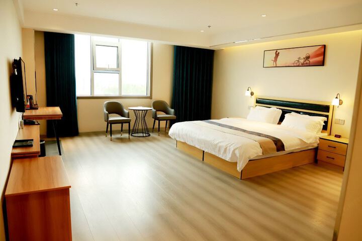 Linyi Mingzan Business Hotel