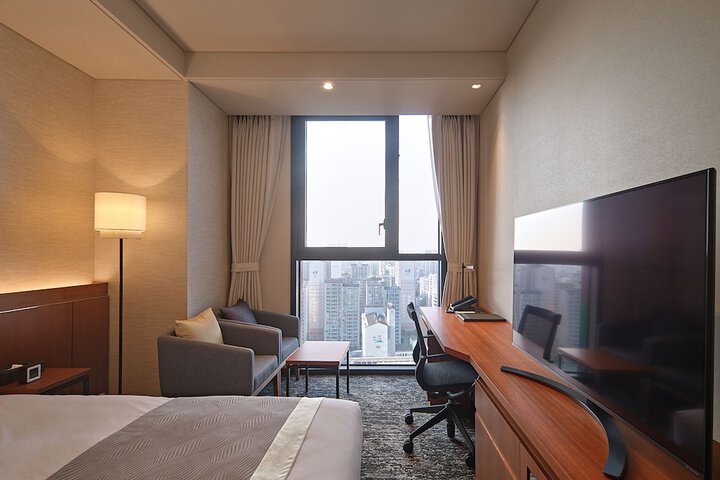 Room 36 of 158