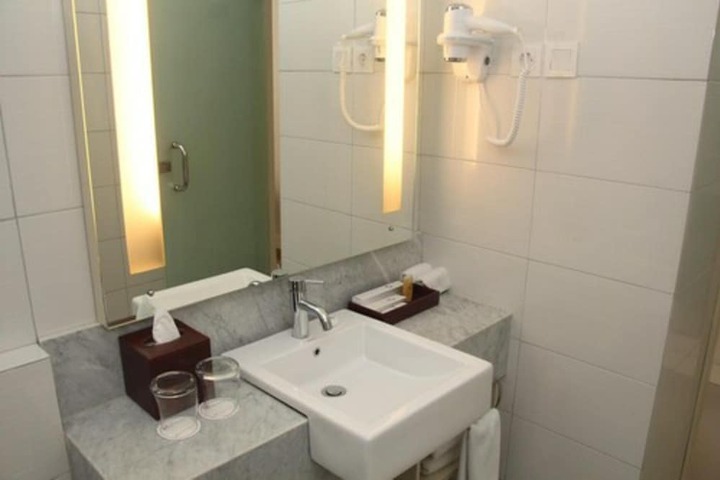 Bathroom Interior Photo