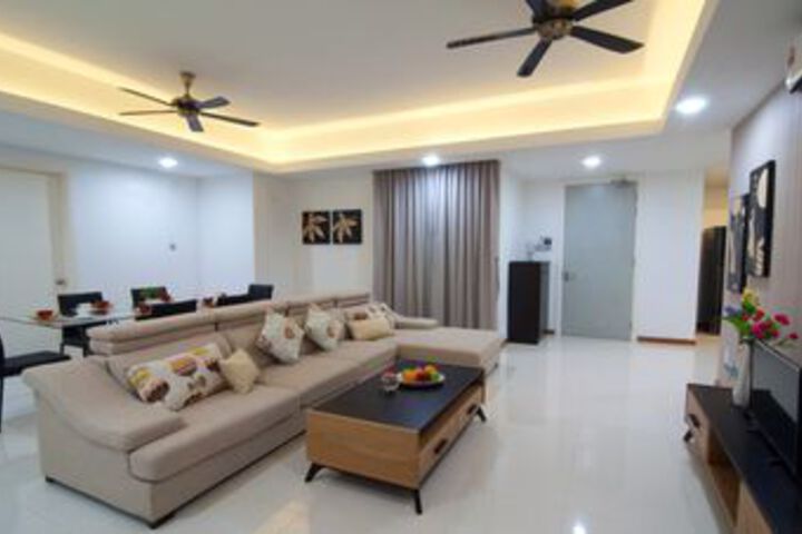 Room 21 of 25