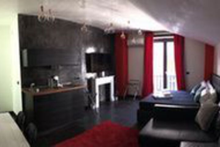 Room 21 of 25