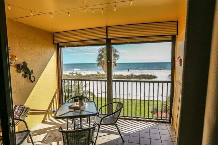 Terrace/Patio 38 of 39